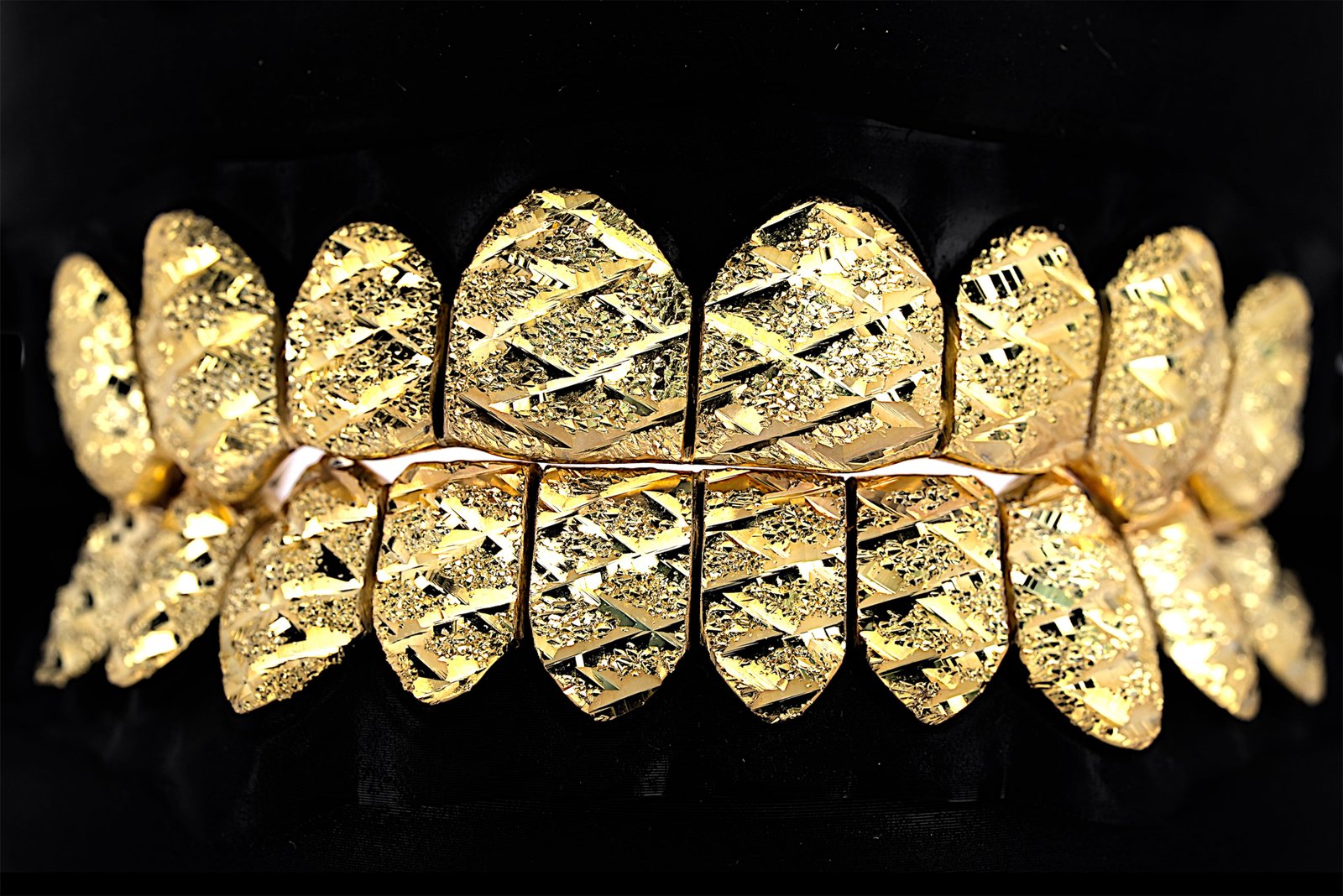 Diamond Cut And Diamond Dust Grillz